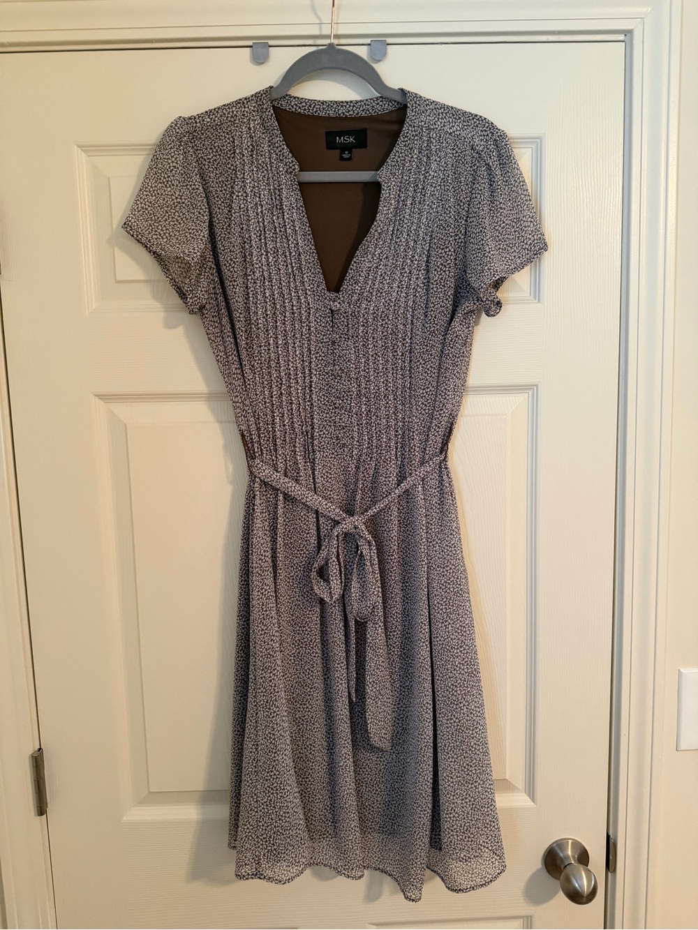 MSK Brown and White Micro-Print Short Sleeve Tie-Waist Dress